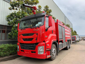 Camion de pompiers fiable et compact de 11 tonnes à mousse et poudre, avec pompe et lance, pour la lutte contre les incendies en zone urbaine et en bord de route - Product Image 6