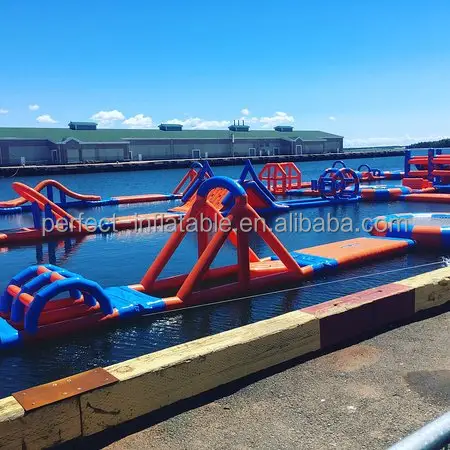 Aqua Water Park Parrco Acquatico Galleggiante Olahraga Air Giochi Acquatici Gonfiabili Dijual