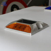 Clou Routier Solaire à LED en Aluminium Clignotant IP68 pour Trottoirs, Réflecteur Routier Solaire
