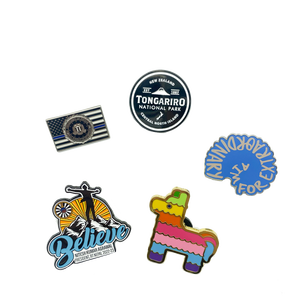 Lencana Logam Enamel Keras Berkualitas Tinggi dengan Logo Kustom untuk Dekorasi Jersey Fashion dan Pin Kerah untuk Pakaian - Product Image 1