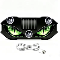 Lampe de voiture solaire à LED « Oeil de démon » / Feu de signalisation LED pour véhicule / Lampe de lecture pour fenêtre / Lumière d'ambiance intérieure triangulaire à LED 5V 2W sans fil