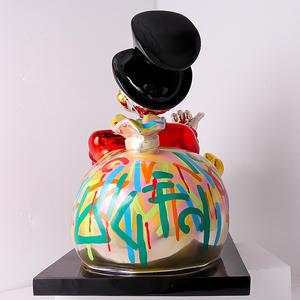 Escultura abstracta de pato Donald tumbado, arte de resina moderno con bloques de color para fanáticos y coleccionistas de dibujos animados - Product Image 3