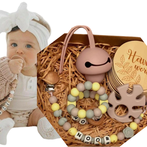 Ensemble de layettes pour bébé avec adorable panier nouveau-né essentiel pour bébé pour les futures mamans et les douches de bébé - Product Image 1