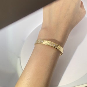 Brazalete de Cobre Chapado en Oro Grabado Vintage con Zirconia y Tótem de Tianyu Gems, Joyería de Moda - Product Image 3