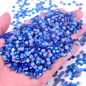 Strass thermocollants en cristal OLeeya, pierres taillées à la machine, bleu, haute qualité, prix abordable, strass décoratifs pour vêtements, en vrac - Product Image 2