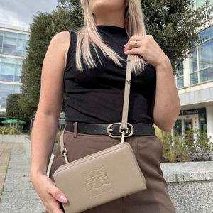 Ensemble de sacs à main pour femme en cuir PU lisse, <span class=keywords><strong>mini</strong></span>, portable, léger, doré, de créateur, personnalisé, OEM, haut de gamme, à motif gaufré - Product Image 2