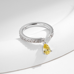 Anillo de Plata 925 con Topacio Amarillo Corte Pera y Banda de Diamantes Pavé, Anillo de Compromiso Clásico con Piedra Preciosa para Mujer - Product Image 3