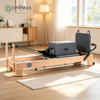 Machine de Pilates Reformer professionnelle ONEMAX avec cadre en bois d'érable et éponge haute densité 45D pour équipement de fitness en studio ou salle de sport