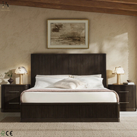 Lit plateforme moderne minimaliste à rainures, en chêne massif, fait main, très grand, ensemble de meubles de chambre en bois massif