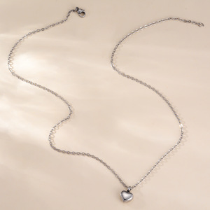 Collar con colgante de corazón abierto de acero inoxidable al por mayor, para cenizas de mascotas, botella de perfume, a la moda - Product Image 4