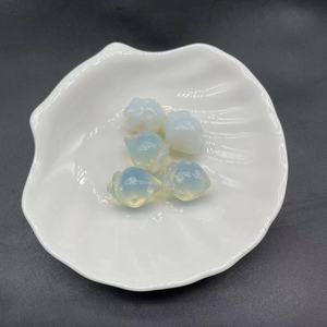Pierres de guérison en cristal de 20 mm, cadeaux, petite taille, forme mignonne, plusieurs matériaux disponibles, cristal fraise - Product Image 2