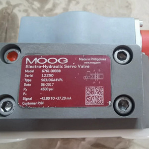 Vanne servo électrohydraulique Moog G761 3033B 4500 Psi, vanne de réduction de pression, utilisation industrielle mécanique - Product Image 1