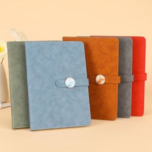 Carnet de voyage A5 en cuir PU souple pour sublimation, couverture rigide, avec boucle magnétique – Idéal pour cadeau - Product Image 1