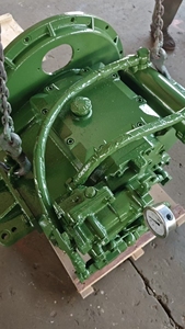 Boîte de vitesses hélicoïdale conique en fonte haute performance MA242, rapport de réduction 3.0-6.0:1, montage horizontal, couple de sortie 30KN - Product Image 1
