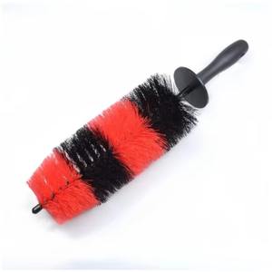 Cepillo para Llantas de Coche con Mango Largo NIKO, Herramienta de Limpieza para Detallado de Automóviles - Product Image 1