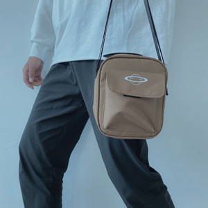 กระเป๋าสะพายผ้าใบขนาดเล็กสำหรับทุกเพศ, กระเป๋าสะพายข้างผ้าฝ้ายแฟชั่นเกาหลีขนาดเล็ก - Product Image 3