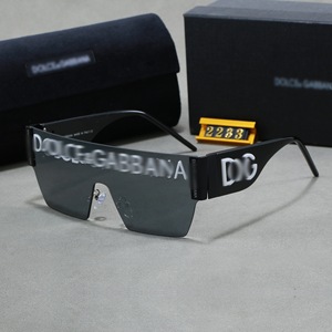 <span class=keywords><strong>Gafas</strong></span> <span class=keywords><strong>de</strong></span> <span class=keywords><strong>Sol</strong></span> Rectangulares <span class=keywords><strong>DG</strong></span> Modernas con Degradado Sin Marco para Hombre y Mujer, <span class=keywords><strong>de</strong></span> una Pieza, a la Moda, Casuales, con Protección UV400, No Polarizadas, <span class=keywords><strong>de</strong></span> PC - Product Image 4