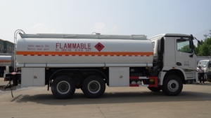 Camion-citerne à huile <span class=keywords><strong>mobile</strong></span> 20KL, nouveau véhicule de ravitaillement <span class=keywords><strong>XG</strong></span> 6x4 pour la construction, l'exploitation minière et l'ingénierie - Prix d'usine - Product Image 2