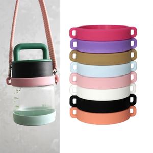Anneau de transport en silicone antidérapant et isolant pour bouteille d'eau, avec 2 trous, pour la création de sangles de support sécurisées - Product Image 5