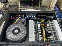 Amplificateur de puissance actif professionnel 1000W avec mixeur et son surround pour la musique et la voix dans les salles de conférence et les usines