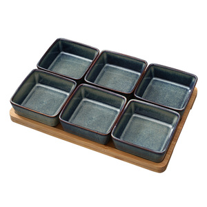 Plat en céramique créatif de style japonais, cuit au four, avec plateau carré en bois, idéal pour la maison. Comprend également des fruits secs - Product Image 5