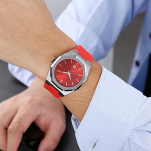 Reloj de cuarzo con esfera de 42mm para <span class=keywords><strong>hombre</strong></span> al por mayor, cómoda caja octogonal con correa de silicona y fecha, diseño elegante - Product Image 5