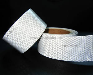 Bande réfléchissante rétro argentée de qualité SOLAS bande réfléchissante pour les bateaux de sauvetage de canots de sauvetage coller sur la bande SOLAS pour gilet de sauvetage - Product Image 1