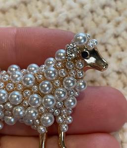 Cadeau souvenir élégant perles blanches mouton broches or mignon Animal <span class=keywords><strong>agneau</strong></span> épinglettes ferme bijoux Collection - Product Image 4