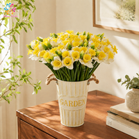 3 Tangkai Bunga Daffodil Buatan Real Touch, Karet Lembut, Warna Putih Kuning, Bunga Narcissus untuk Dekorasi Rumah Musim Semi dan Paskah