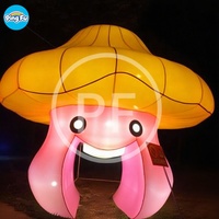 Champignon gonflable décoratif géant pour l'extérieur avec éclairage LED Champignon gonflable pour décoration de scène extérieure