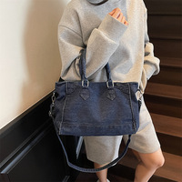 Nouveauté 2026 : Sac Boston en jean vintage grande capacité pour femme, bandoulière portable et tendance avec fermeture éclair