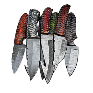 Cuchillo de Supervivencia para Camping con Hoja Fija de Acero Damasco Forjado de 23 cm, Mango de Madera Pakka Azul - Garantía de 3 Años - Product Image 1