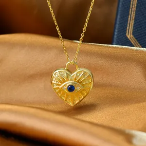 Grace Jewelry Médaillon ouvert Eye Of Sun Lock Love Blue Spinel Argent 925 Nom personnalisé Collier coeur plaqué or