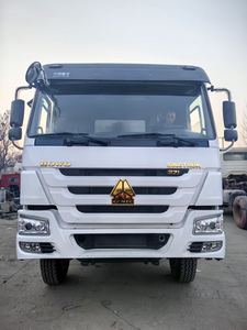 Camión Volquete Pesado HOWO TX 6x4 Diésel Euro3 en Oferta, con Motor Original, 371kw, 12 Neumáticos, Dirección Izquierda, Capacidad de Carga de 42 Toneladas - Product Image 2