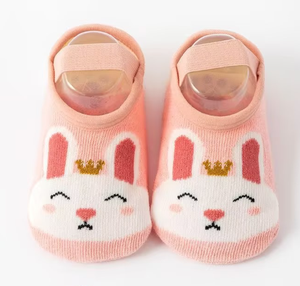 Vente en gros de chaussettes de cheville d'animaux de dessin animé lapin panda <span class=keywords><strong>renard</strong></span> ours pour enfants chaussettes de bateau en coton antidérapantes pour tout-petits bébés filles - Product Image 1