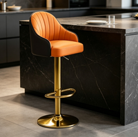 Tabouret de bar moderne avec accoudoirs, coutures verticales, hauteur réglable, pivotant, en cuir PU doré, base en métal