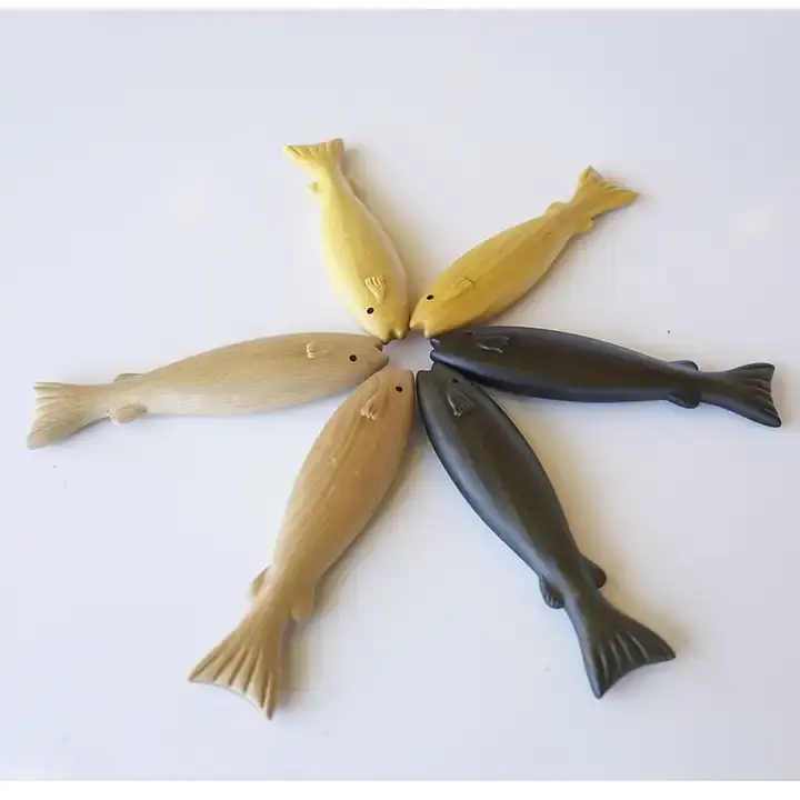 Kustom kualitas tinggi penjualan laris kayu berbentuk ikan Dekorasi mebel ukir kayu Solid kerajinan seni DIY