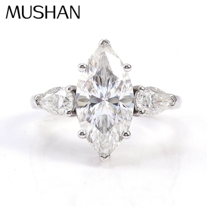 Bague en or 10k, 14k, 18k avec pierre principale en moissanite maya de 3 carats, fabriquée par l'usine de bijoux Mushan, bague pour femmes à trois pierres principales - Product Image 1