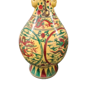 Vase artistique chinois Wucai <span class=keywords><strong>de</strong></span> Jingdezhen avec bouche en forme <span class=keywords><strong>de</strong></span> fleur <span class=keywords><strong>et</strong></span> poignées en forme <span class=keywords><strong>de</strong></span> bête – Décoration d'intérieur orientale audacieuse - Product Image 3
