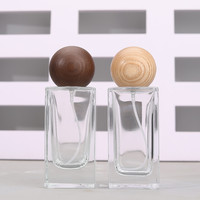 Botol Semprot Parfum Kosong Kaca 50ml Portabel Kelas Atas dengan Tutup Bambu, Botol Parfum Sub-Botol, Sablon