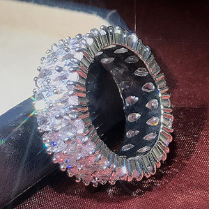 Anello a Doppia Fila a Forma di Goccia, Elegante Anello da Dito per Donne - Product Image 3