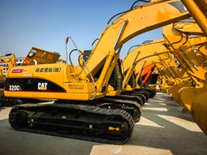 Excavatrice CAT 320CL d'occasion, performances fiables, engin lourd Cat320CL, prix avantageux en promotion. - Product Image 4