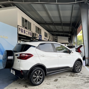 รถยนต์ไฟฟ้า BYD Yuan EV535 ปี <span class=keywords><strong>2019</strong></span> มือสอง ขนาดกะทัดรัด ระยะทางวิ่ง 410 กม. พร้อมพื้นที่เก็บสัมภาระกว้างขวาง เหมาะสำหรับการเดินทางในเมืองและการผจญภัยช่วงสุดสัปดาห์ - Product Image 4