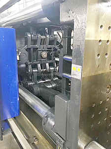 Machine d'injection plastique de type table d'occasion Haitian 470T avec servomoteur / Machine de fabrication de lavabo en plastique / Machine de fabrication de gobelet de bain de bouche en plastique - Product Image 4