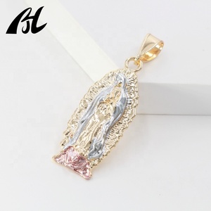 最畅销的美国圣母迷你麦当娜吊坠宗教珠宝锆石主要由黄铜制成 - Product Image 5