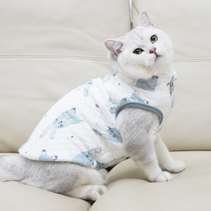 Chaleco para Gato de Algodón Puro Antidesprendimiento, Ropa para Mascotas para Todas las Estaciones, Estilo Conejito con Rayas Verdes - Product Image 3