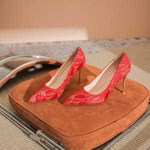 9888U <b>Red</b> <b>Sequined</b> Cloth Pumps Stiletto Heel Pointed Toe Bridal Shoes High Heel 5cm-8cm Fashion Trend - Product Image 1