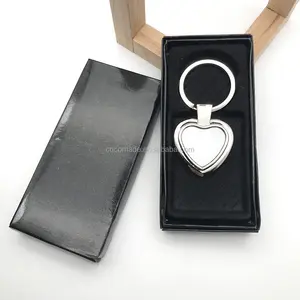 Haute Qualité photo impression Sublimation porte-clés en métal porte-clés en forme de coeur avec boîte d'emballage pour cadeau