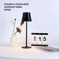 Lampe de table LED USB transfrontalière avec contrôle tactile de style européen et américain, batterie incluse - Design de luxe de haute qualité