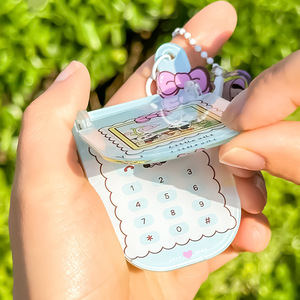 Colgante de teléfono plegable de acrílico, llaveros personalizados de acrílico transparente con forma de teléfono plegable, llavero colgante de plástico con diseño de dibujos animados, lindo - Product Image 6